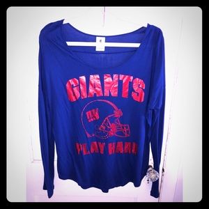 VSPINK Collegiate Giants Soft Shirt